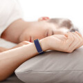 Как фитнес-браслет определяет фазы сна — полезные советы и рекомендации для эффективного контроля и улучшения качества сна